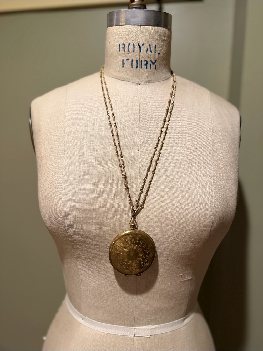 Pill Box Locket Pendant Necklace - Vintage